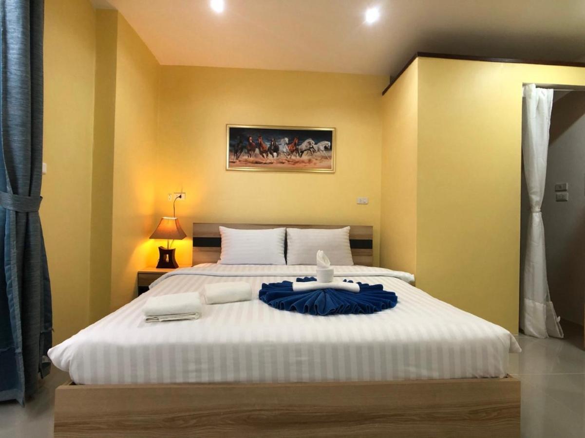 Inn Dulgence Patong Exterior photo